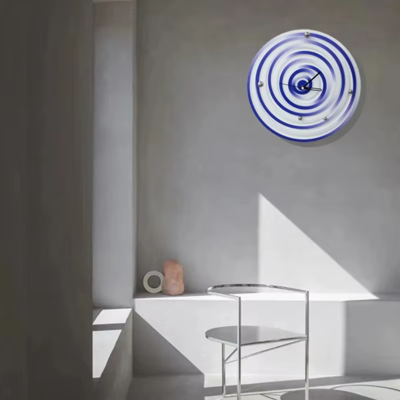 Interior Design Living Room And Kitchen - ساعات حائط كلاسيكية للمطبخ، تصميم كوري