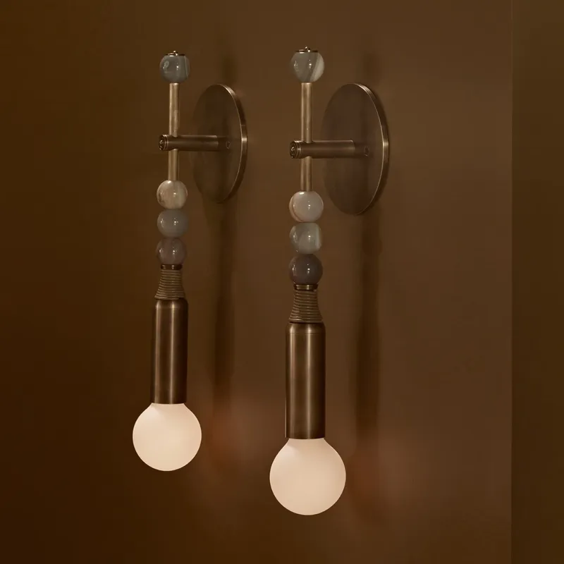 Interior Designer - مصباح جداري بتصميم ديكور منزلي عتيق